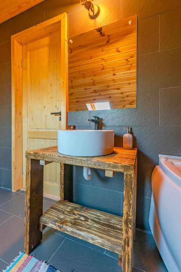 Casa Wezly Villa Măgura Eksteriør bilde